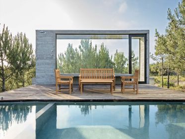 Classic 4 Pieces Conversation Set